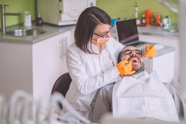Best Tooth Infection Emergency Dentist  in Saginaw, MI
